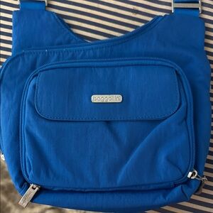 Baggallini Vibrant Blue Shoulder Bag